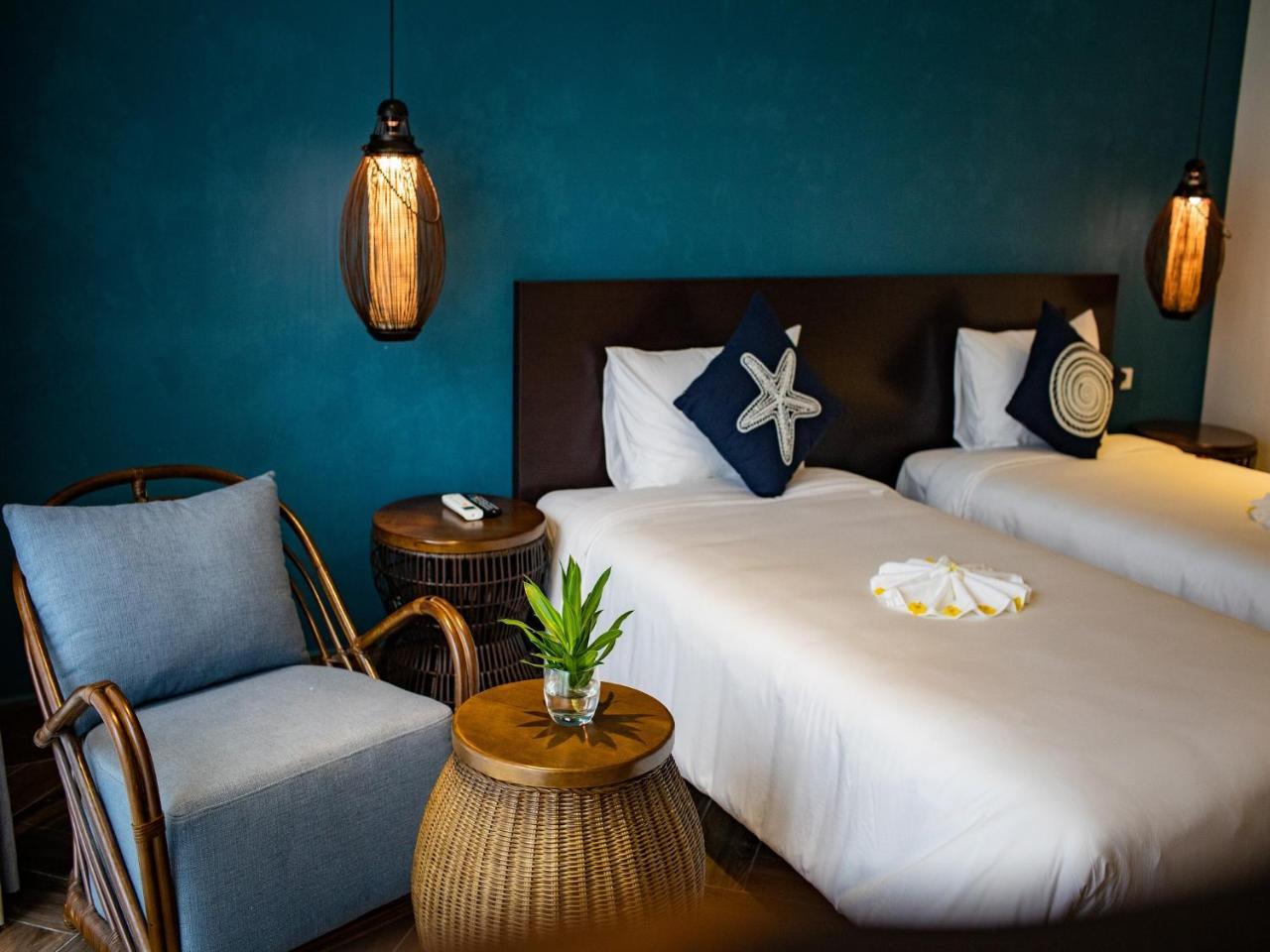 The Blue Alcove Hotel Хой Ан Екстериор снимка