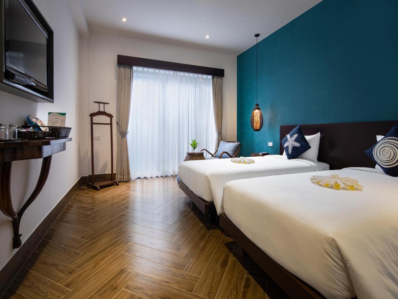 The Blue Alcove Hotel Хой Ан Екстериор снимка